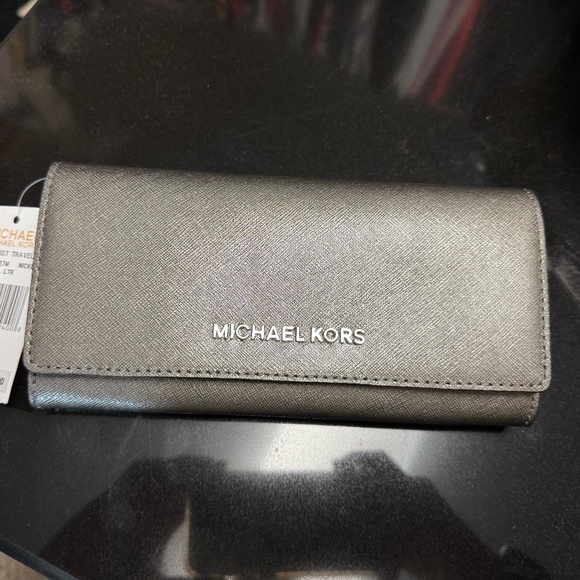 Michael Kors Jet Set Travel Crossgrain Wallet - Nickel - Picture 1 of 3